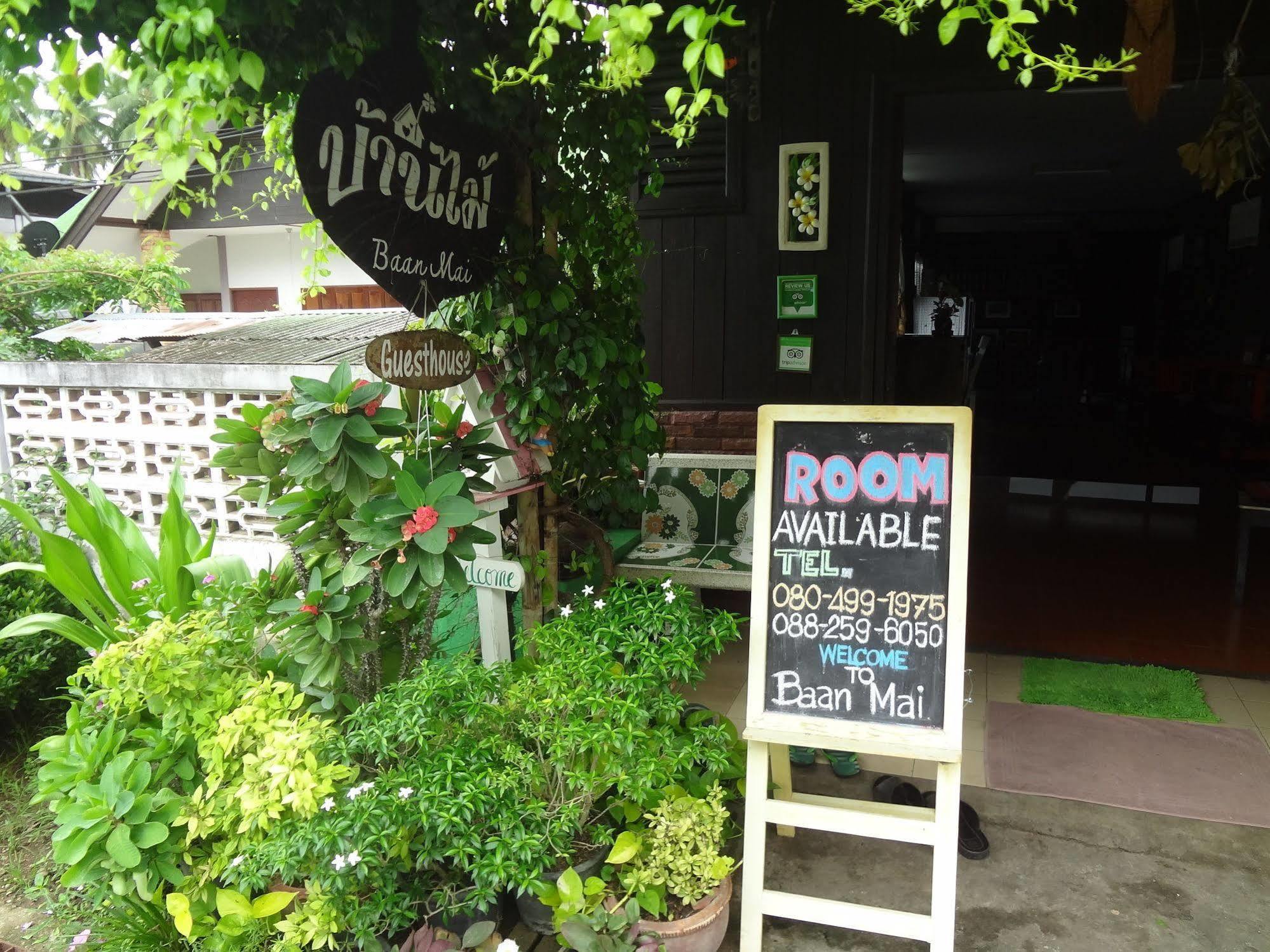Baan Mai Guesthouse Мае Хонг Сон Екстериор снимка